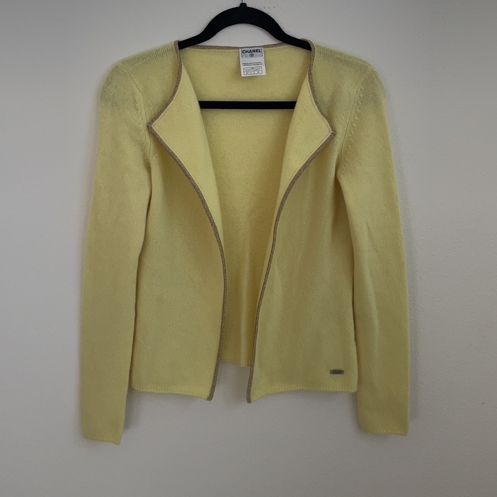 CHANEL vintage Cruise collection 2001 cashmere open front cardigan Yellow 38 - Picture 2 of 11